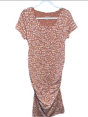 second hand maternity dresses Online resale and consignment swank seconds clothes store offering new and preowned gently used secondhand clothing at affordable prices